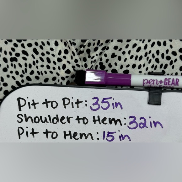 Easel Leopard Animal Print Button Down Front Oversized Shirt Women’s Size Large - Picture 12 of 13